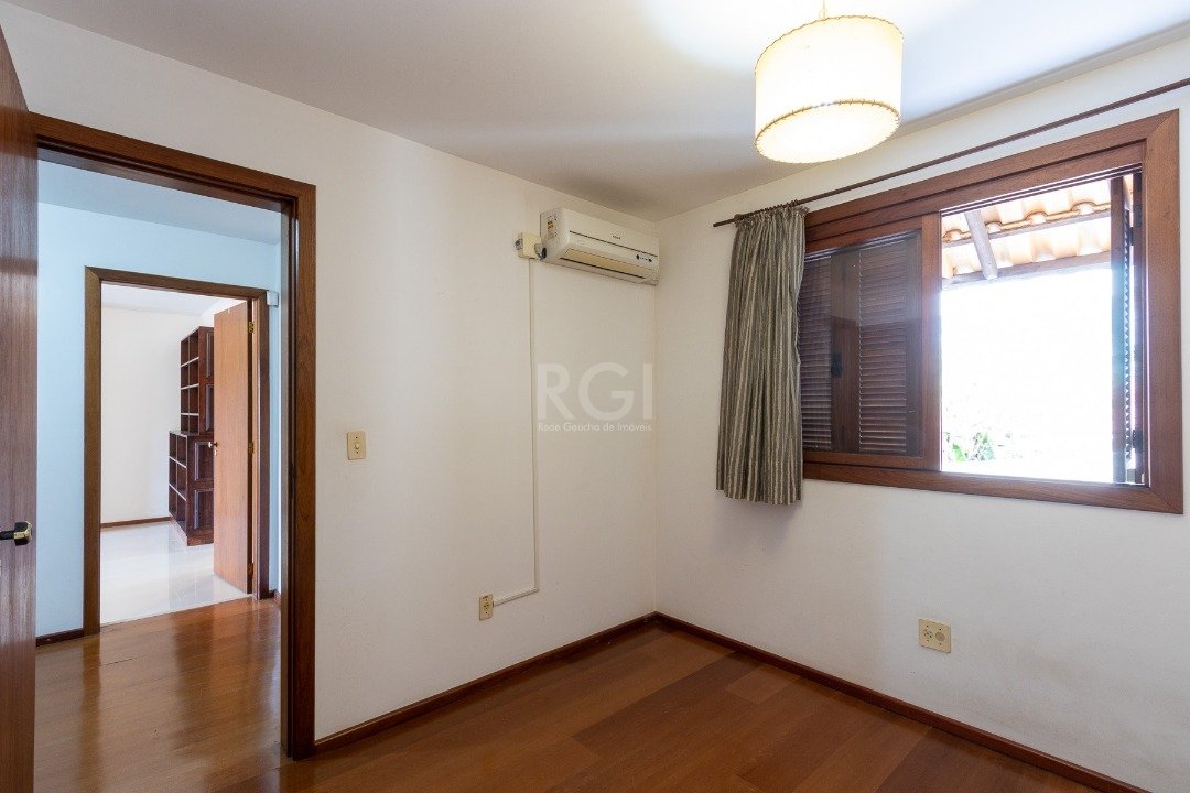 Casa de Condomínio à venda com 3 quartos, 142m² - Foto 18