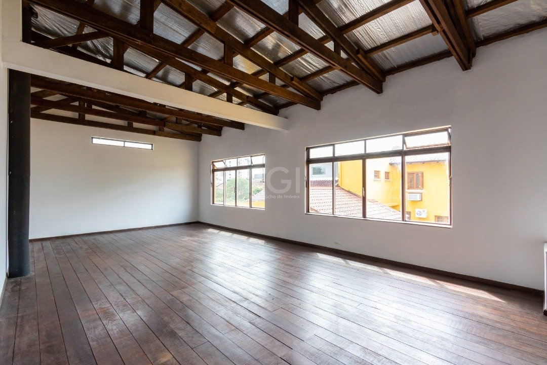 Casa à venda com 3 quartos, 273m² - Foto 57