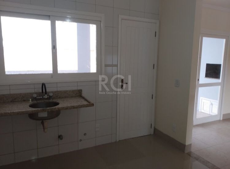 Casa à venda com 3 quartos, 150m² - Foto 7