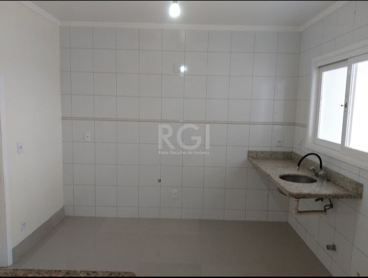 Casa à venda com 3 quartos, 150m² - Foto 8