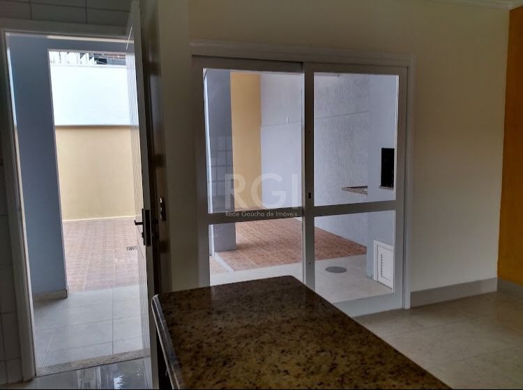 Casa à venda com 3 quartos, 150m² - Foto 9