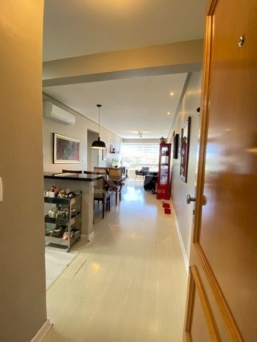 Apartamento à venda com 2 quartos, 56m² - Foto 10