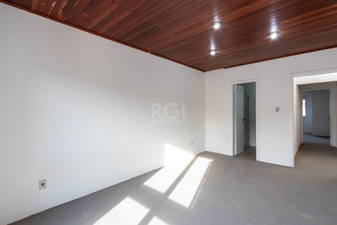 Casa de Condomínio à venda com 3 quartos, 216m² - Foto 31