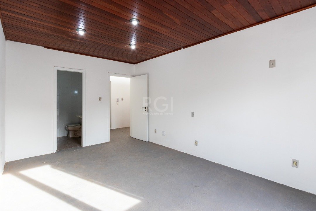 Casa de Condomínio à venda com 3 quartos, 216m² - Foto 35