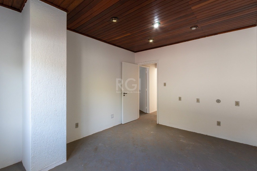 Casa de Condomínio à venda com 3 quartos, 216m² - Foto 44