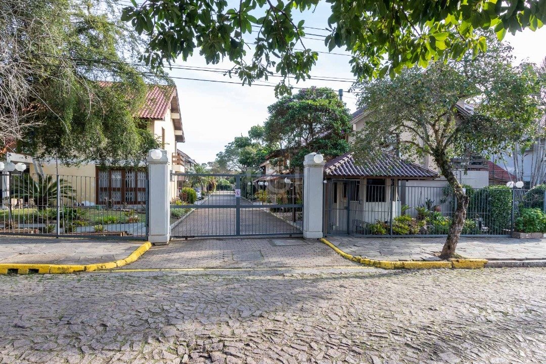 Casa de Condomínio à venda com 3 quartos, 216m² - Foto 56