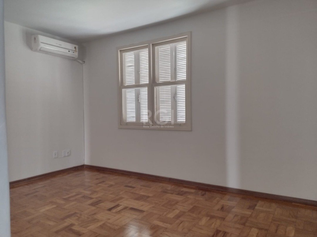 Apartamento à venda com 2 quartos, 72m² - Foto 2