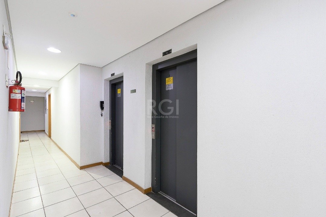 Apartamento à venda com 2 quartos, 65m² - Foto 26