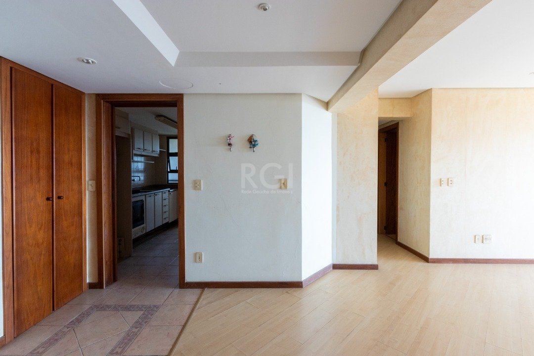 Apartamento à venda com 3 quartos, 90m² - Foto 8