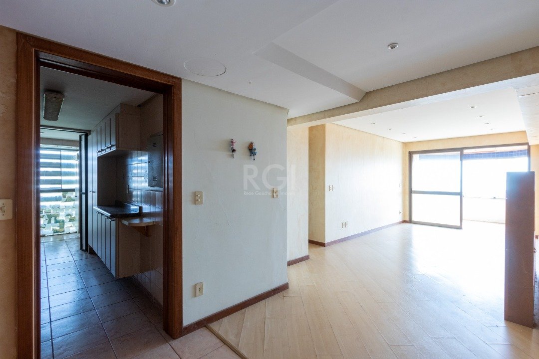 Apartamento à venda com 3 quartos, 90m² - Foto 9