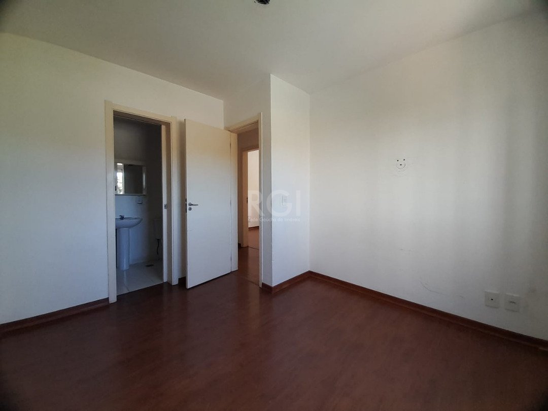 Apartamento à venda com 3 quartos, 61m² - Foto 2