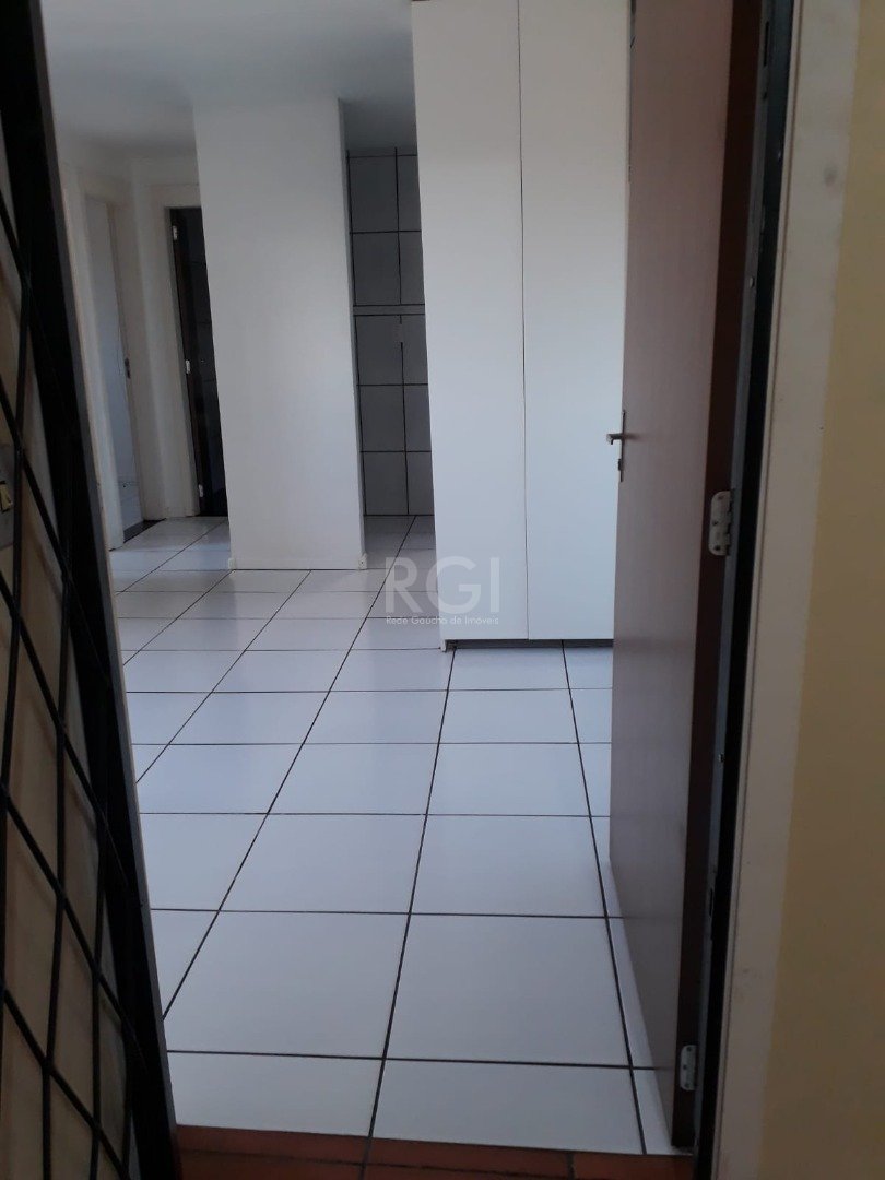 Apartamento à venda com 2 quartos, 39m² - Foto 9