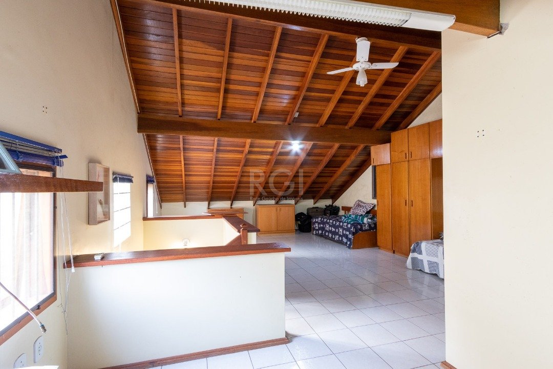 Casa para alugar com 4 quartos, 202m² - Foto 35