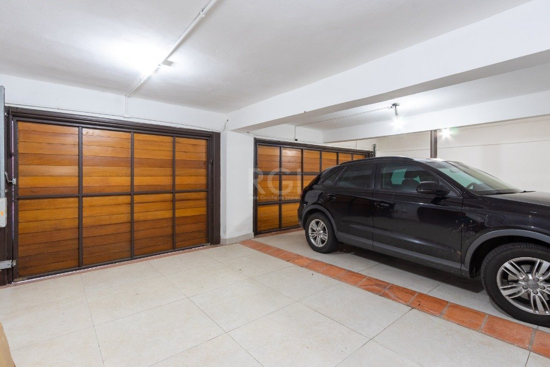 Casa à venda com 5 quartos, 300m² - Foto 64