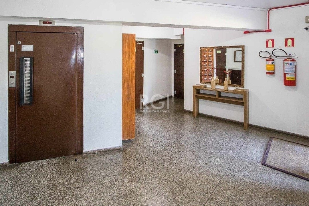 Apartamento para alugar com 1 quarto, 41m² - Foto 2