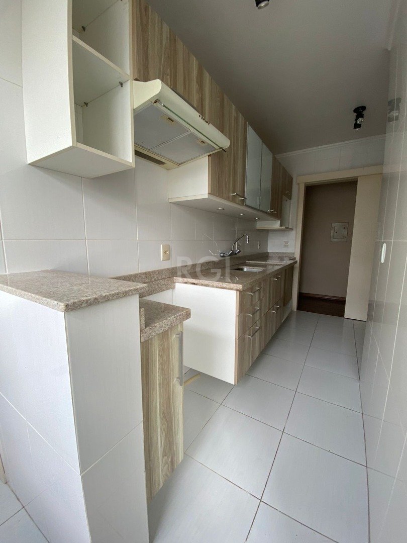 Apartamento à venda com 2 quartos, 85m² - Foto 3