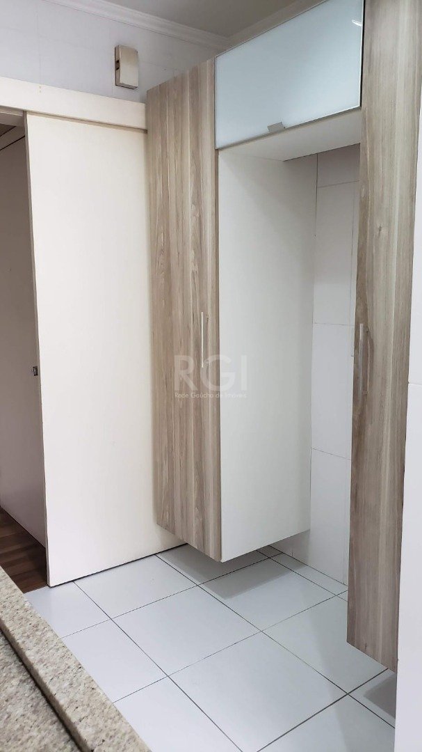 Apartamento à venda com 2 quartos, 85m² - Foto 29