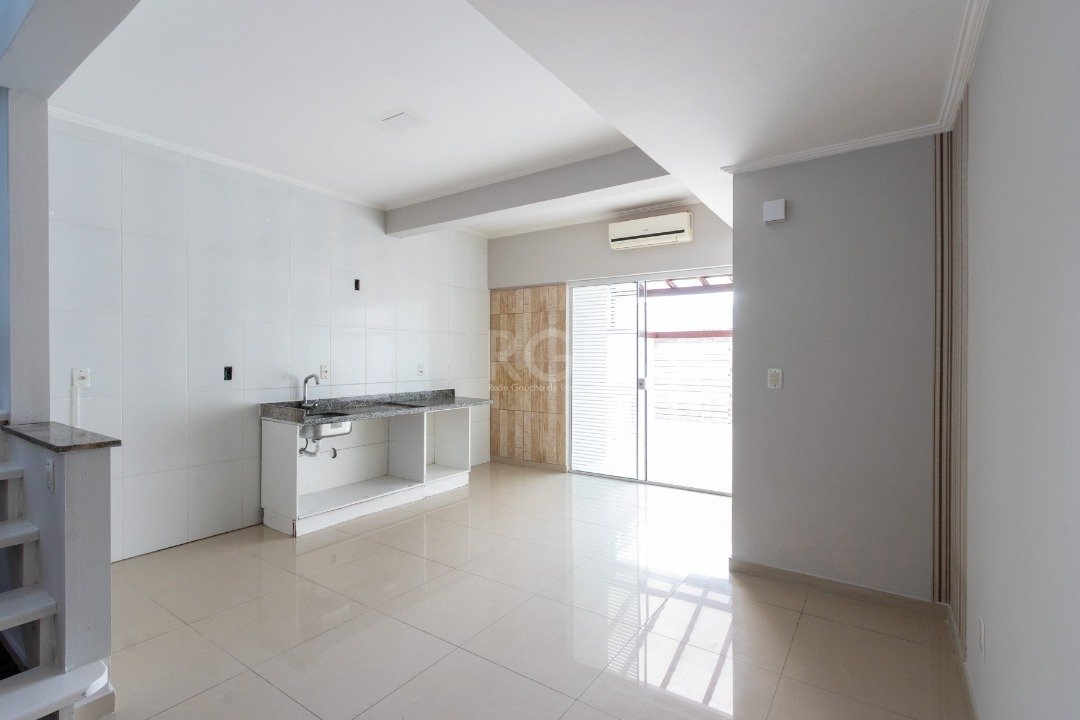 Casa à venda com 3 quartos, 114m² - Foto 10