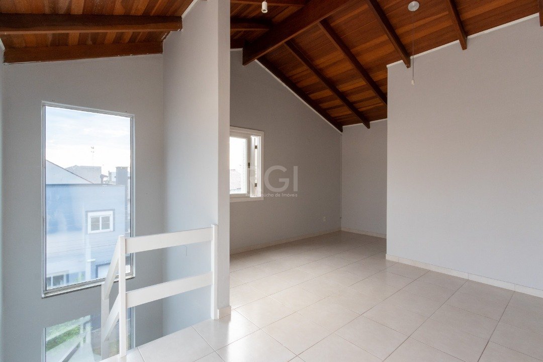 Casa à venda com 3 quartos, 114m² - Foto 37