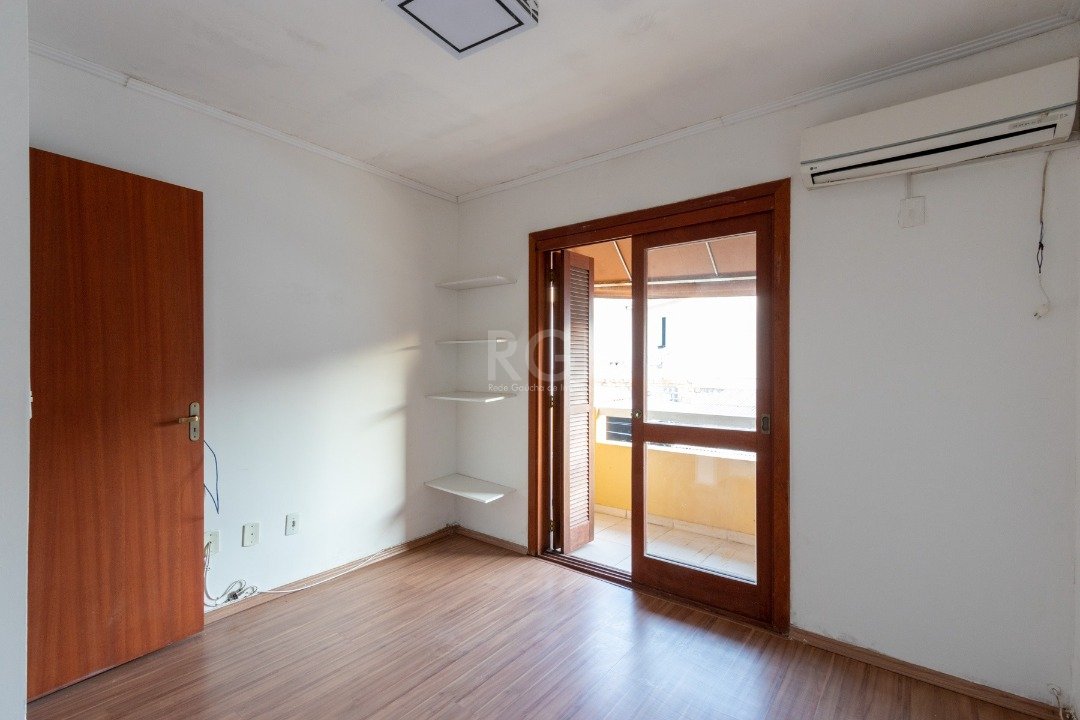 Casa à venda com 2 quartos, 83m² - Foto 18