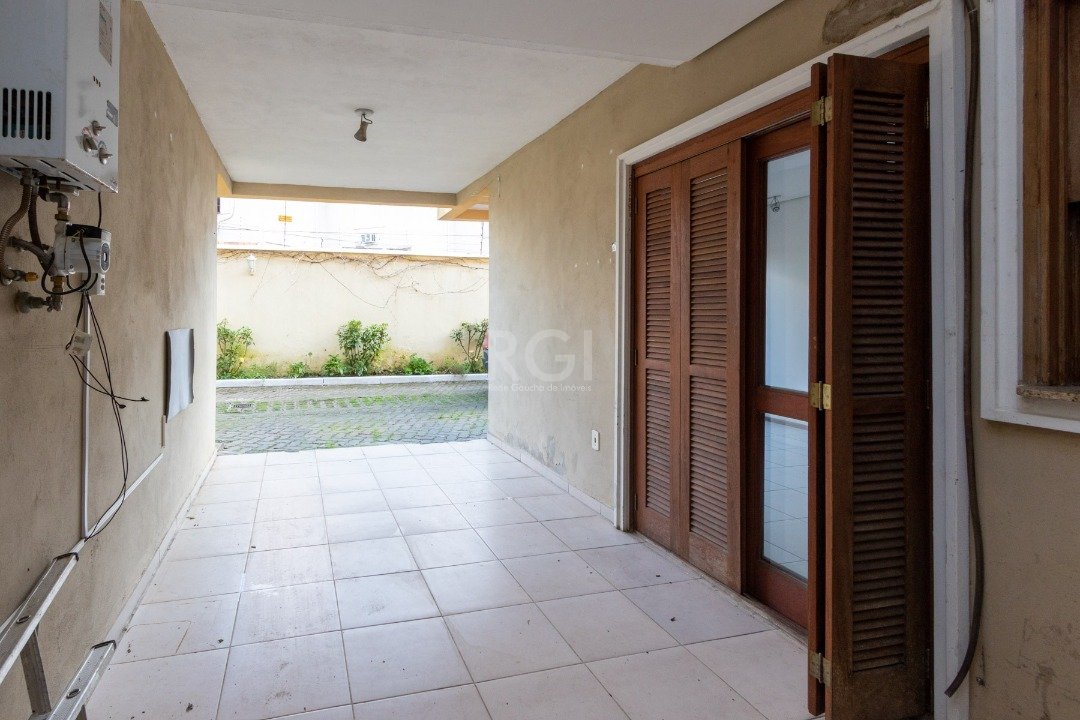 Casa à venda com 2 quartos, 83m² - Foto 28