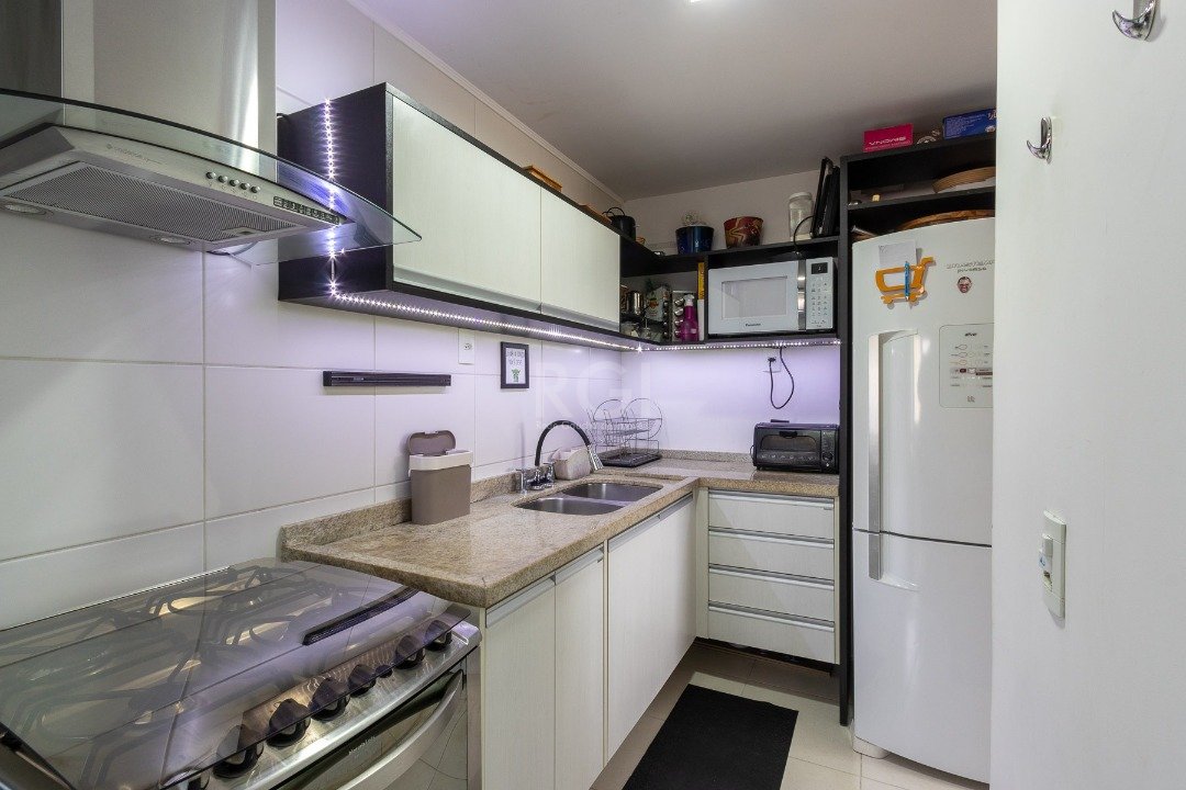 Apartamento à venda com 3 quartos, 83m² - Foto 19