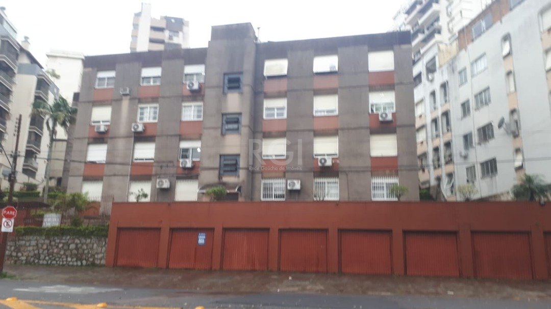 Apartamento com 98m², 3 dormitórios, 1 vaga no bairro Bela Vista em Porto Alegre para Comprar