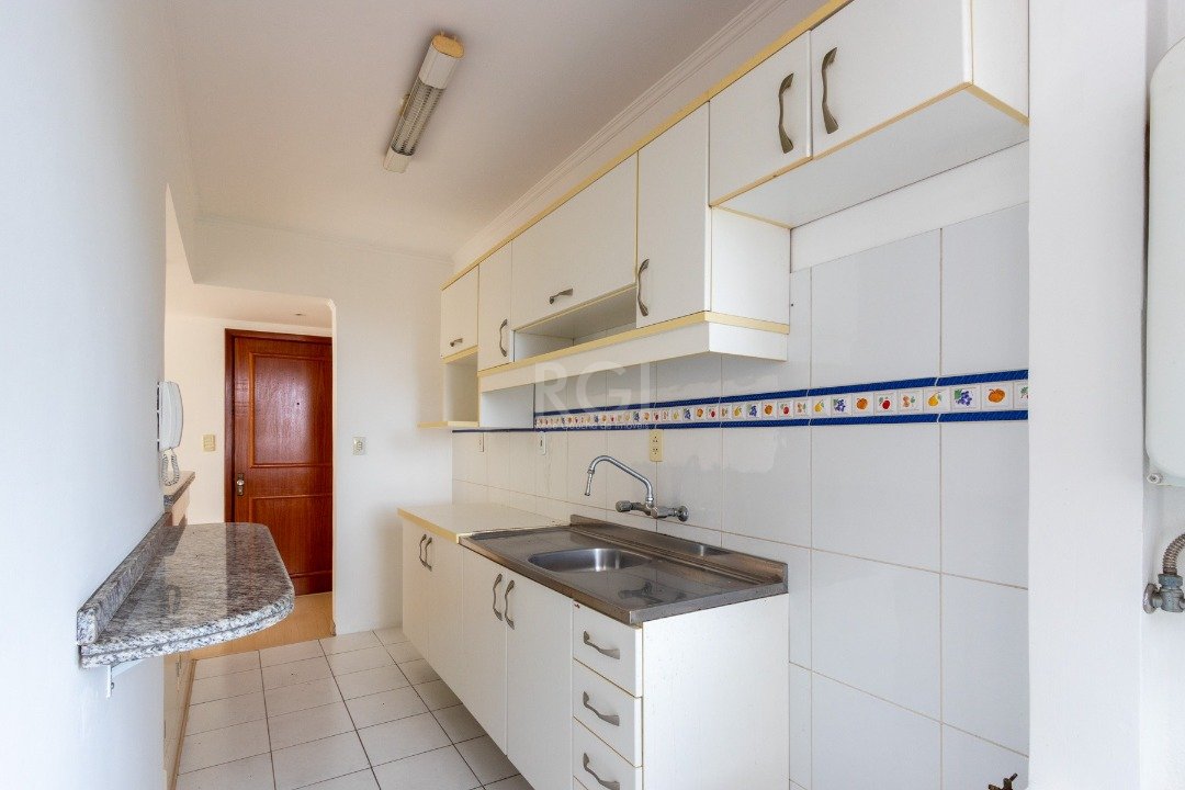 Apartamento à venda com 2 quartos, 60m² - Foto 15