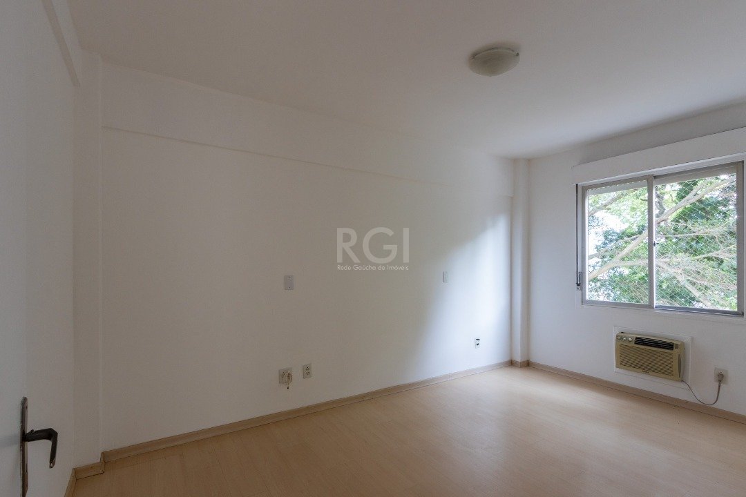 Apartamento à venda com 2 quartos, 60m² - Foto 22