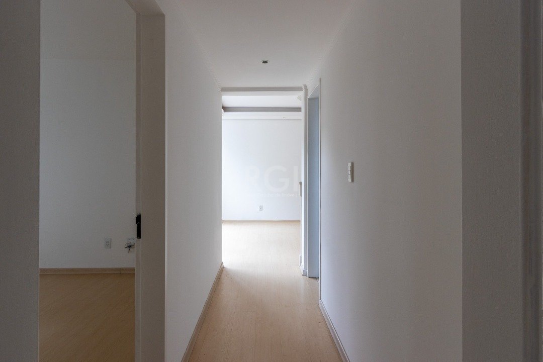 Apartamento à venda com 2 quartos, 60m² - Foto 25