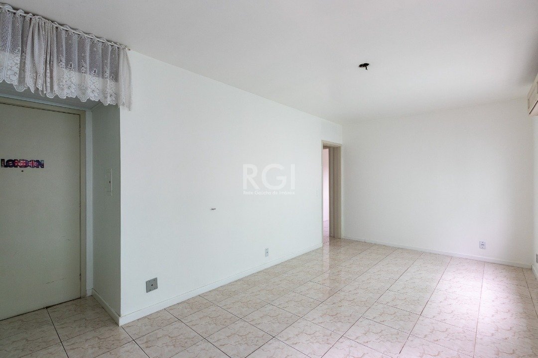 Apartamento à venda com 1 quarto, 45m² - Foto 4